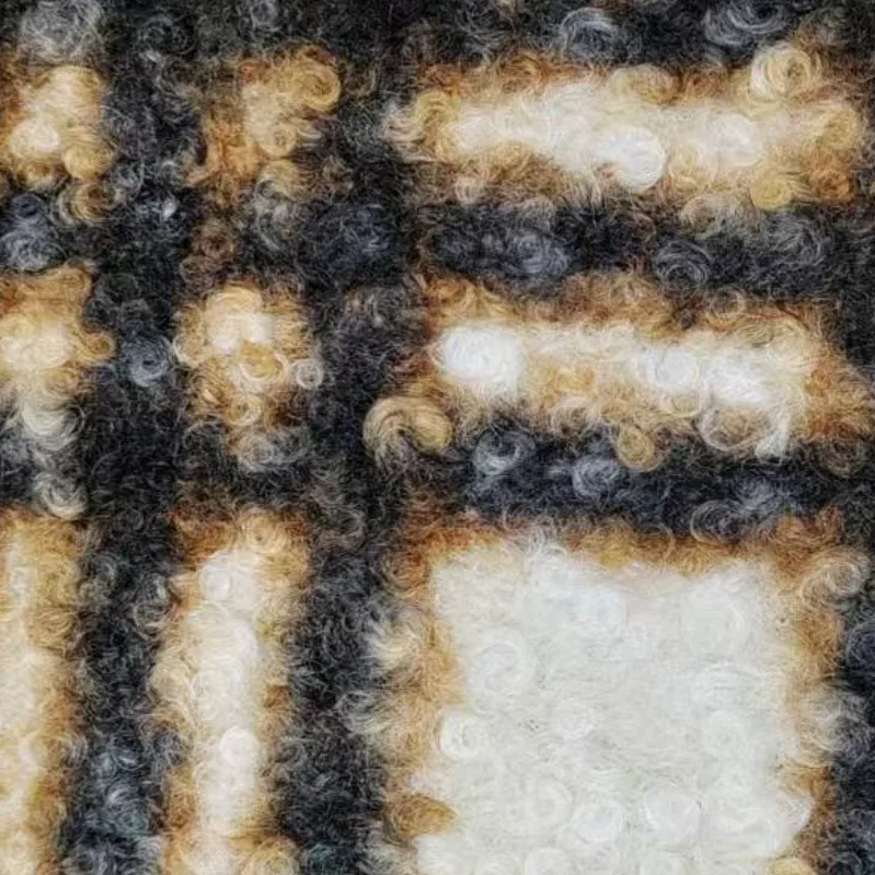Medium-curl lamb fleece