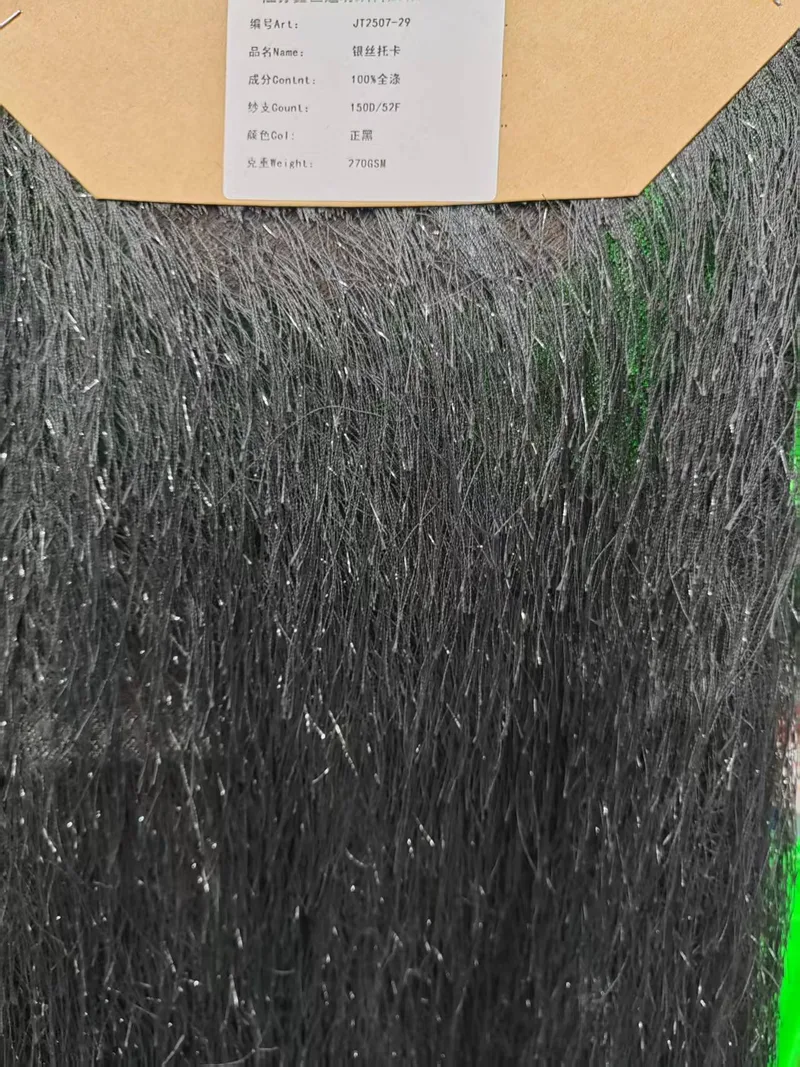 Metallic-thread Toka