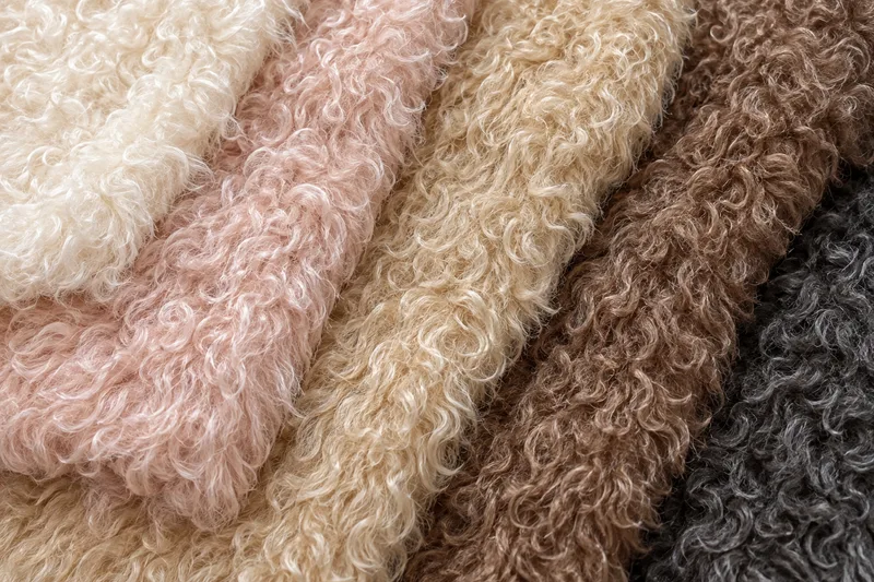 Curly lamb fleece