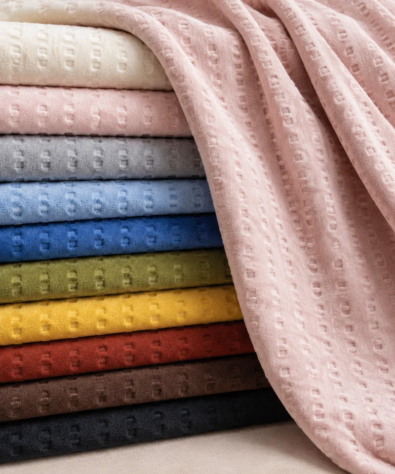 T002 Woven jacquard integrated fleece